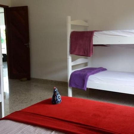 Canarios Hostel Rio das Ostras Eksteriør billede